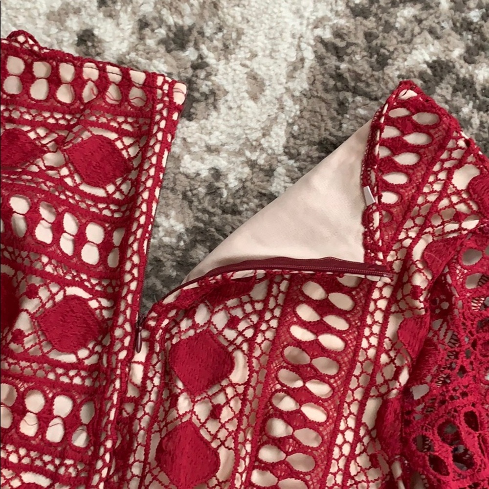 Red lace flowy dress (NWOT) - Picture 5 of 5